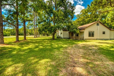 13102 Colony Rd, Needville, TX 77461 - photo 3