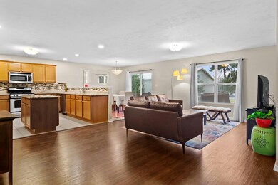 475 Wyndham Dr, Crown Point, IN 46307 - photo 3