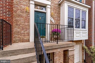 2214 Journet Dr, Dunn Loring, VA 22027 - photo 3