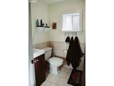 Owner's Suite Bathroom