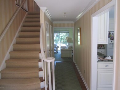 13 Georgetown N unit 13, Greenwich, CT 06831 - photo 2