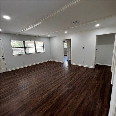 11635 Kirkhollow Dr, Houston, TX 77089 - photo 5