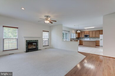 6376 Colonial Village Loop, Manassas, VA 20112 - photo 5