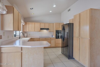6; Kitchen