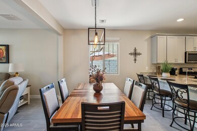 8-web-or-mls-N 108th Ave-1906-008