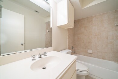 2705 Rutland St unit D, Houston, TX 77008 - photo 6