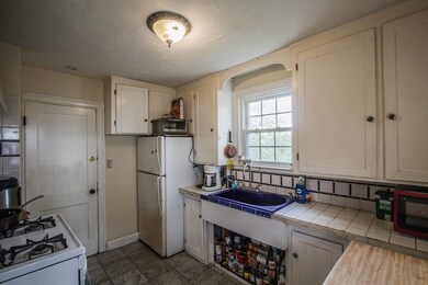 30 Ball St, Worcester, MA 01603 - photo 7