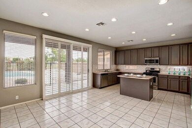 5 Kitchen(1)