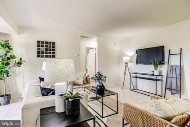 9627 Whiteacre Rd, Columbia, MD 21045 - photo 7