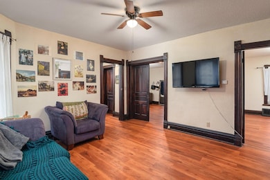 130 W Maple St Viroqua--20