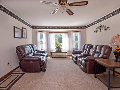 319 Gilstrap Dr, Liberty, SC 29657 - photo 6