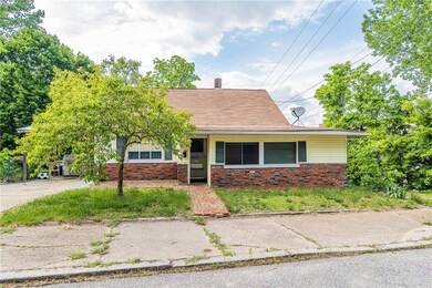 245 Sayles St, Woonsocket, RI 02895 - photo 3