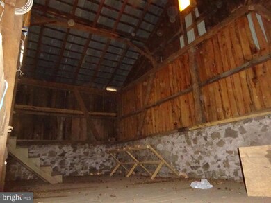 1330 N State St, Pottstown, PA 19464 - photo 7