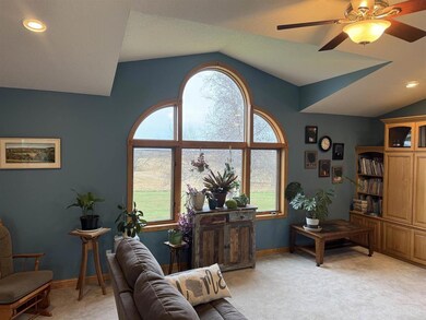 1984 Colonel Taylor Rd, Decorah, IA 52101 - photo 7