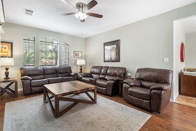 2609 Quail Run Dr, Alvin, TX 77511 - photo 5