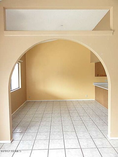 023-276518 - Dining-B-