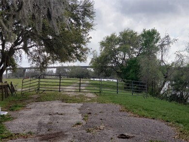 3199 Fm 521 Rd, Brazoria, TX 77422 - photo 2