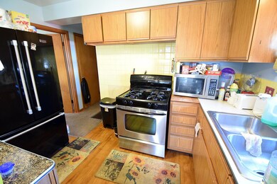 4 Kitchen
