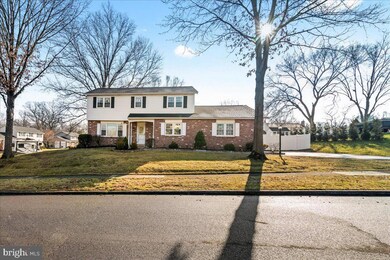 1185 Rydal Ln, Southampton, PA 18966 - photo 2