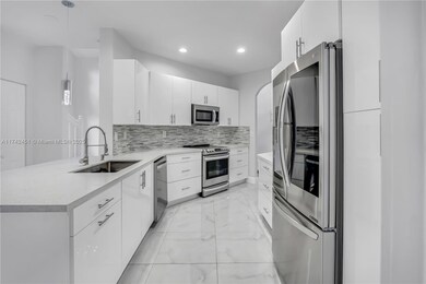 4894 NW 110th Place, Doral, FL 33178 - photo 5