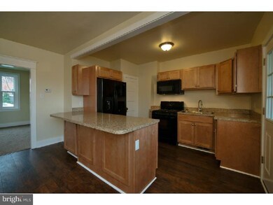 109 Olive St, Reading, PA 19611 - photo 5