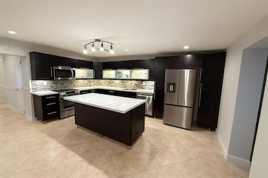 9510 SW 45th St, Miami, FL 33165 - photo 5