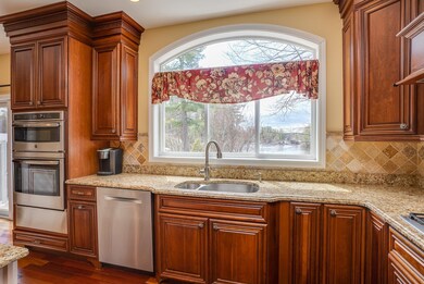 40 Hemlock Shore Dr, Atkinson, NH 03811 - photo 6