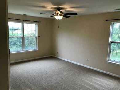 315 Buckingham Cir unit D, Elgin, IL 60120 - photo 7