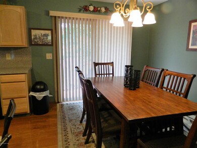 2088 Candlewood Dr, East Stroudsburg, PA 18301 - photo 4