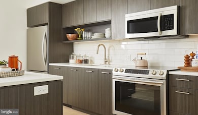 4710 Elm St unit 1B-E-1313, Bethesda, MD 20814 - photo 5