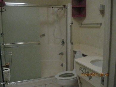 11124 W Desert Butte Dr, Sun City, AZ 85351 - photo 2