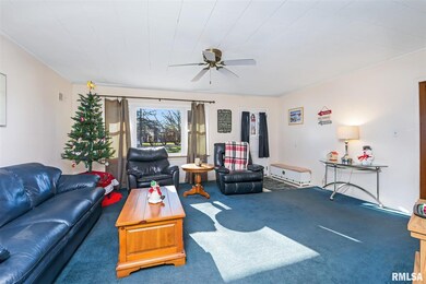 4201 Jersey Ridge Rd, Davenport, IA 52807 - photo 3