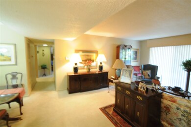 4754 Oakbrook Ct unit 1, Memphis, TN 38117 - photo 4