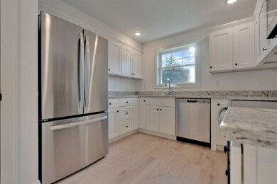 5 Miami Way unit C, Rochester, NH 03867 - photo 2