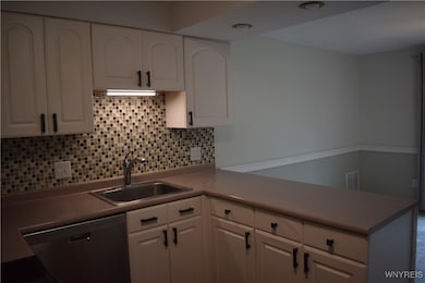 10 Southcreek Ct unit B, East Amherst, NY 14051 - photo 7