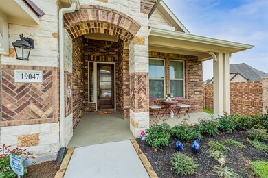 19047 Paso Fino Prairie Ln, Tomball, TX 77377 - photo 4