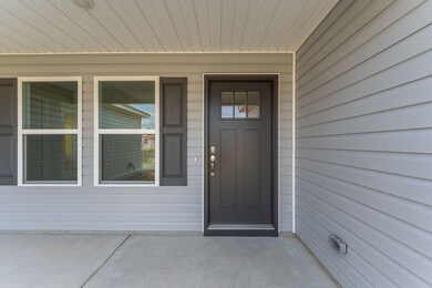 6027 Colton Blaine Ct, Crestview, FL 32539 - photo 4