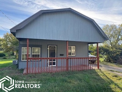 1217 S 9th St, Centerville, IA 52544 - photo 2