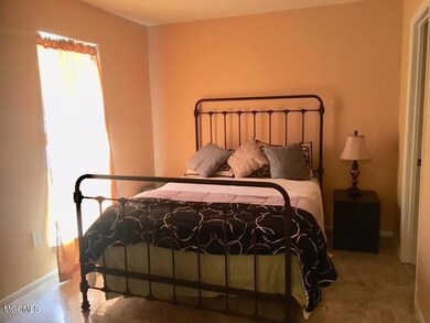 130 molokai bedroom