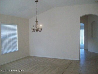 10374 Centerwood Ct, Jacksonville, FL 32218 - photo 5