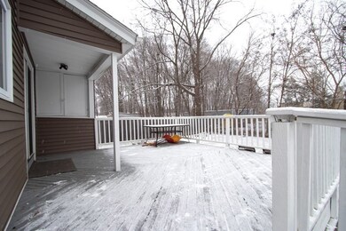 94 Merrick Ave, Holyoke, MA 01040 - photo 5