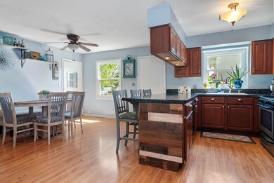 117 Kristine St, Oswego, IL 60543 - photo 2