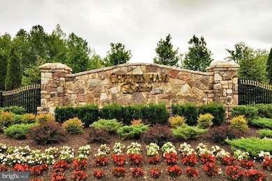 8606 Kittama Dr, Clinton, MD 20735 - photo 2