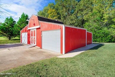 190 Anthony Dr, Nesbit, MS 38651 - photo 3