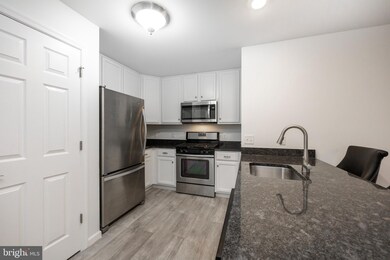 3024 Davenport Way unit M124 L, Pennsburg, PA 18073 - photo 2