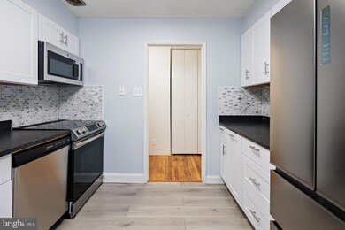 St. Paul at Chase Condominiums unit 1503, Baltimore, MD 21202 - photo 7