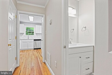 2249 Gunsmith Square, Reston, VA 20191 - photo 7