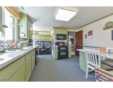 32 Hillcrest Cir unit 34, Watertown, MA 02472 - photo 7