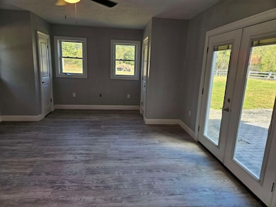 91 Vintinner Rd unit C, Campton, NH 03223 - photo 6