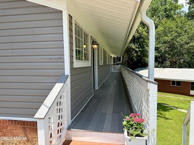 Duplex Entrance